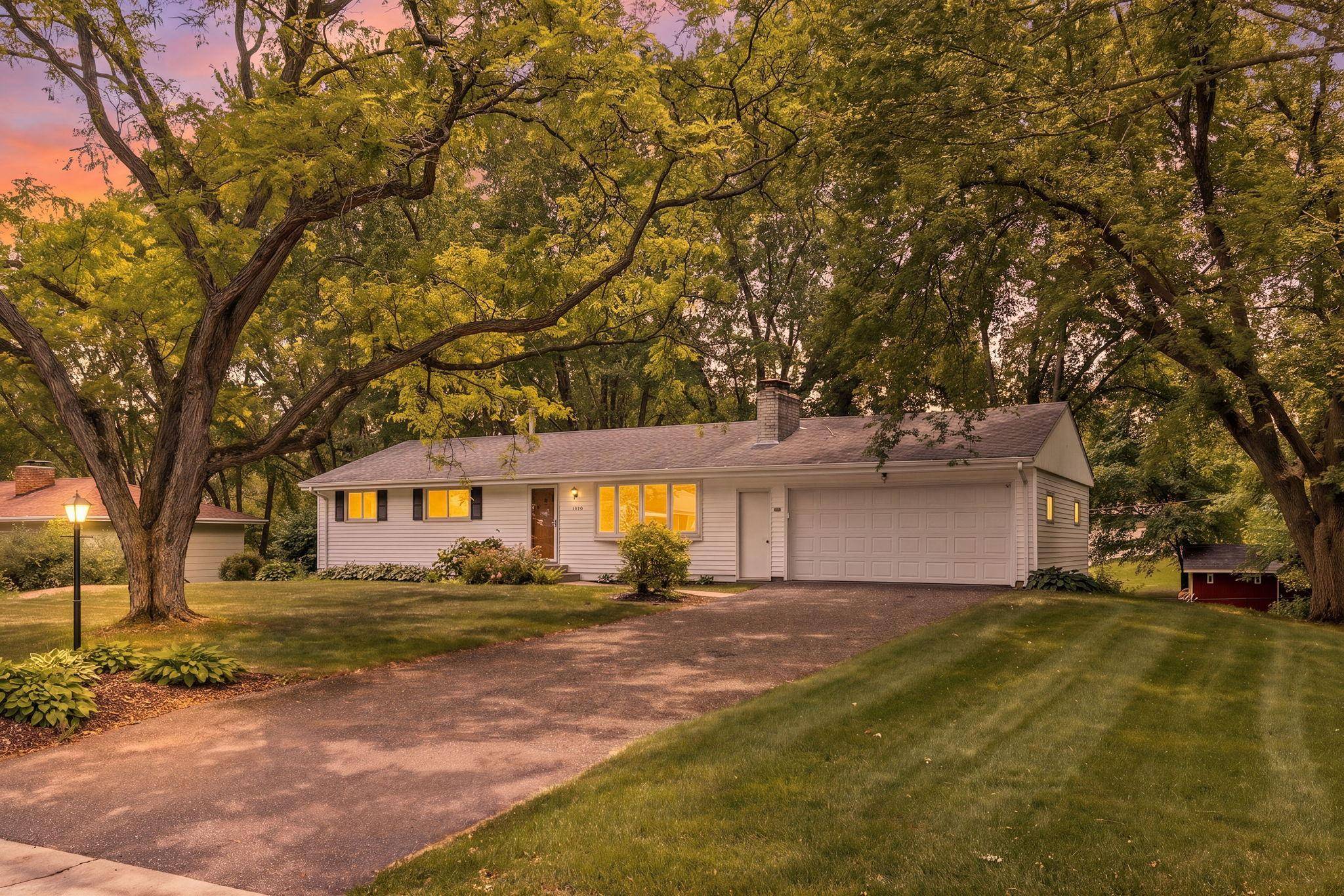 1760 Garland LN N, Plymouth, MN 55447