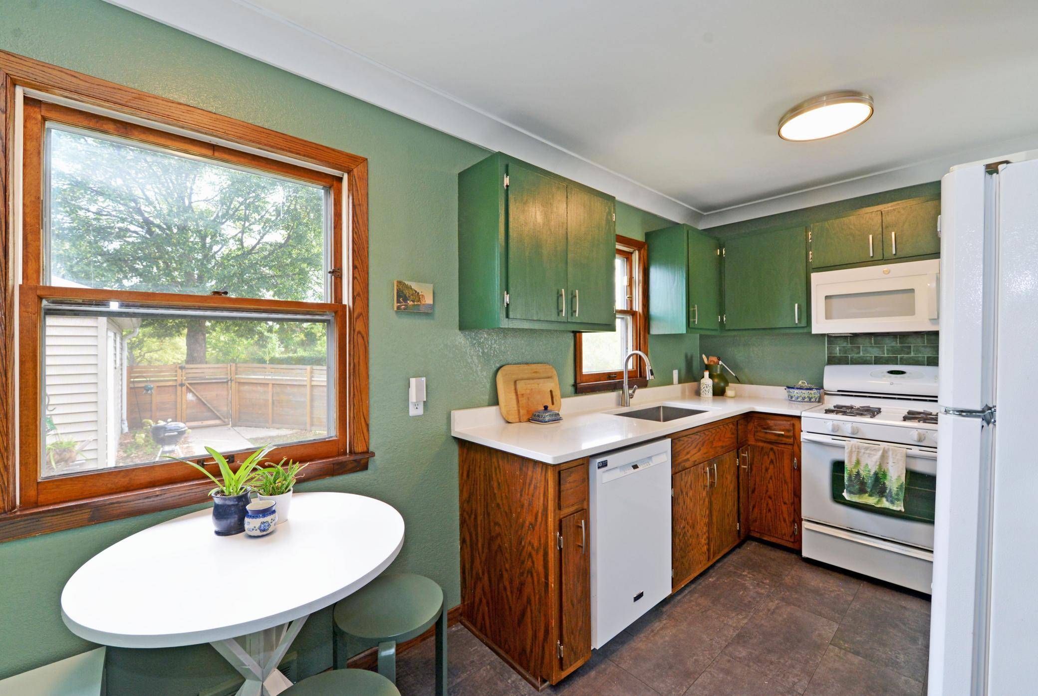 3415 2 1/2 ST NE, Minneapolis, MN 55418