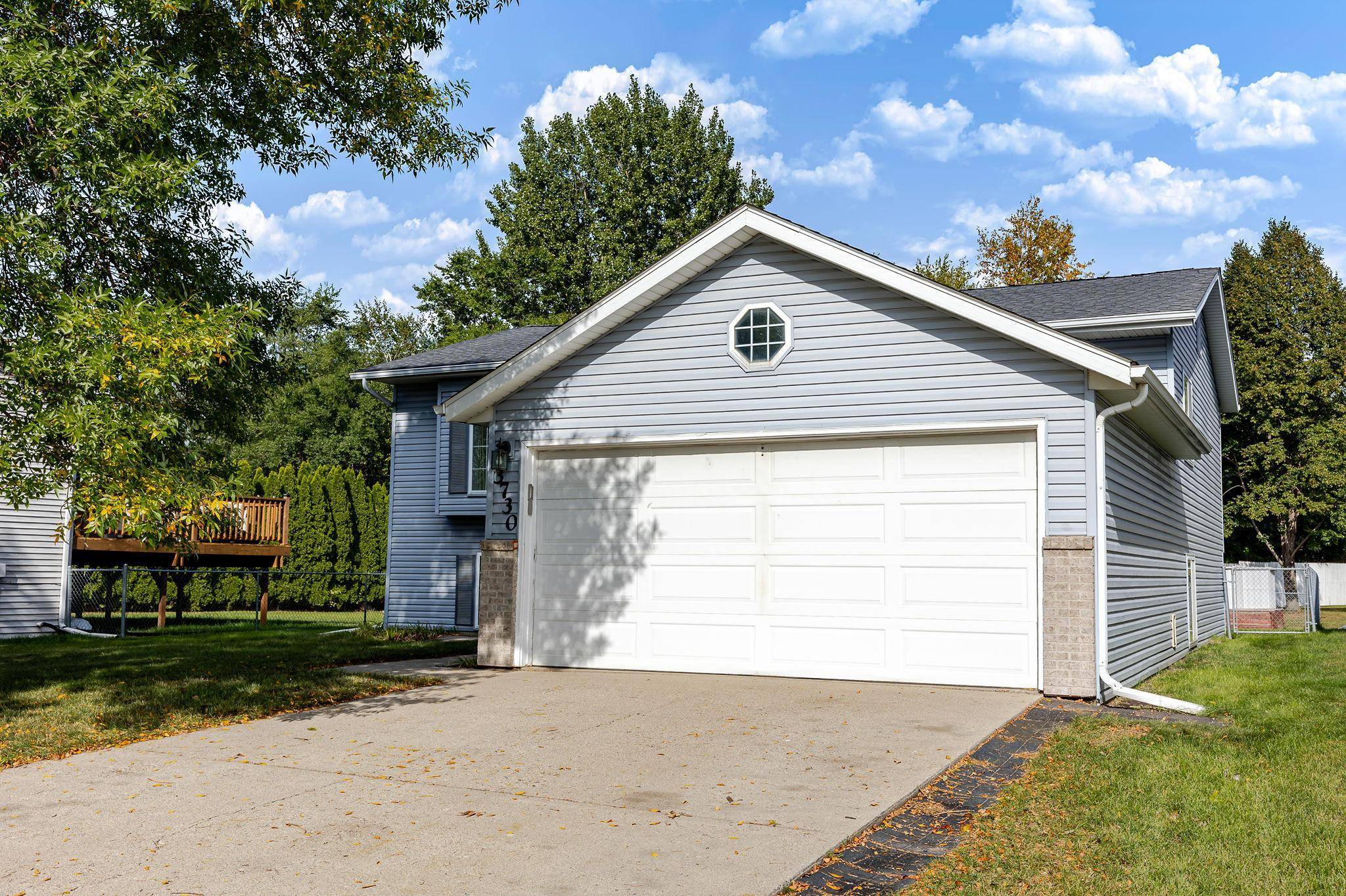 3730 Village Green CIR, Moorhead, MN 56560