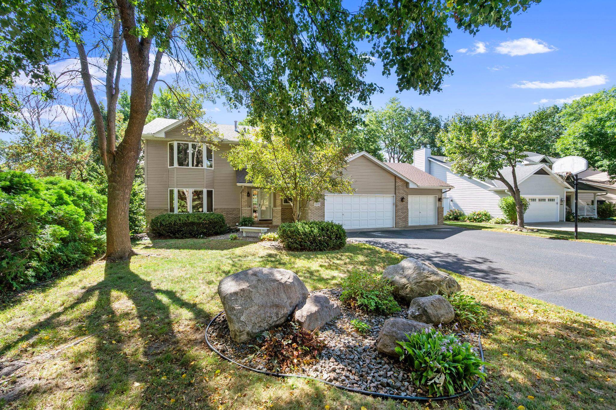 11076 191st AVE NW, Elk River, MN 55330