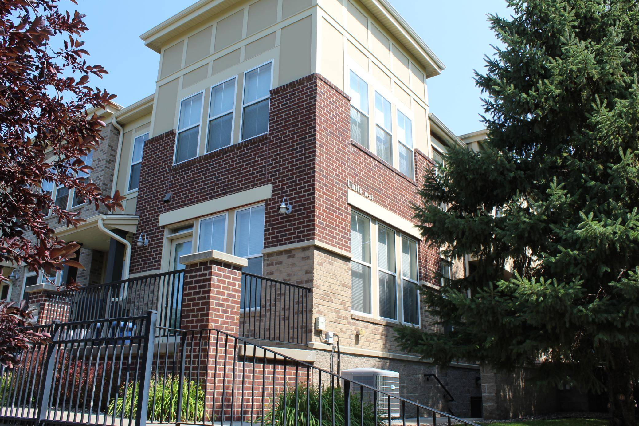 3712 Wooddale AVE S #10, Saint Louis Park, MN 55416