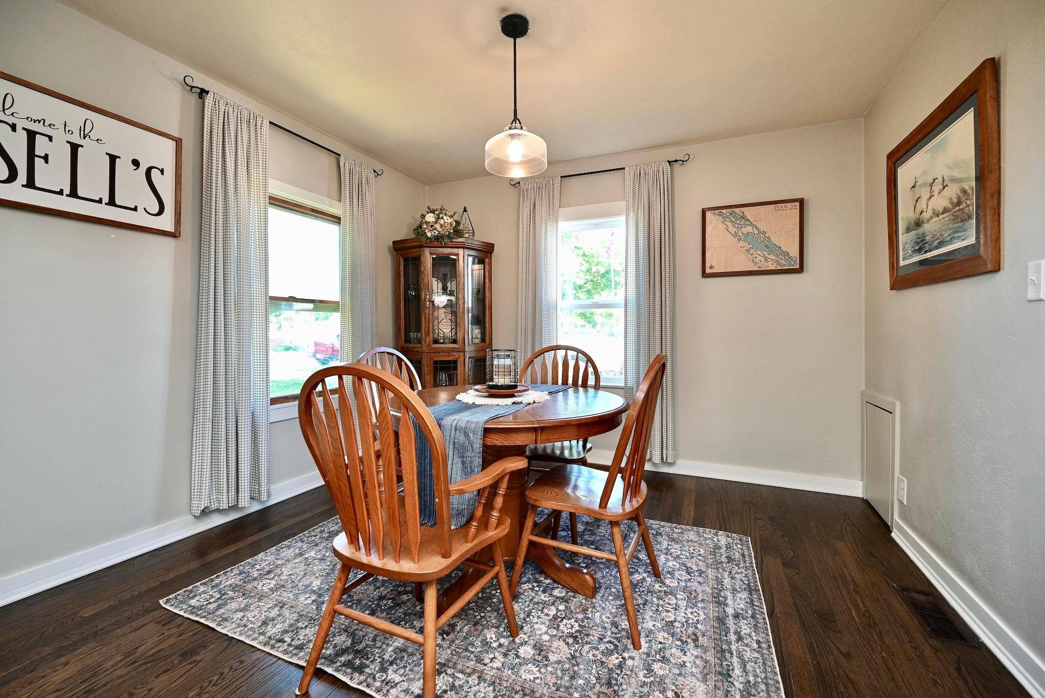 1880 W 5th ST, Winona, MN 55987