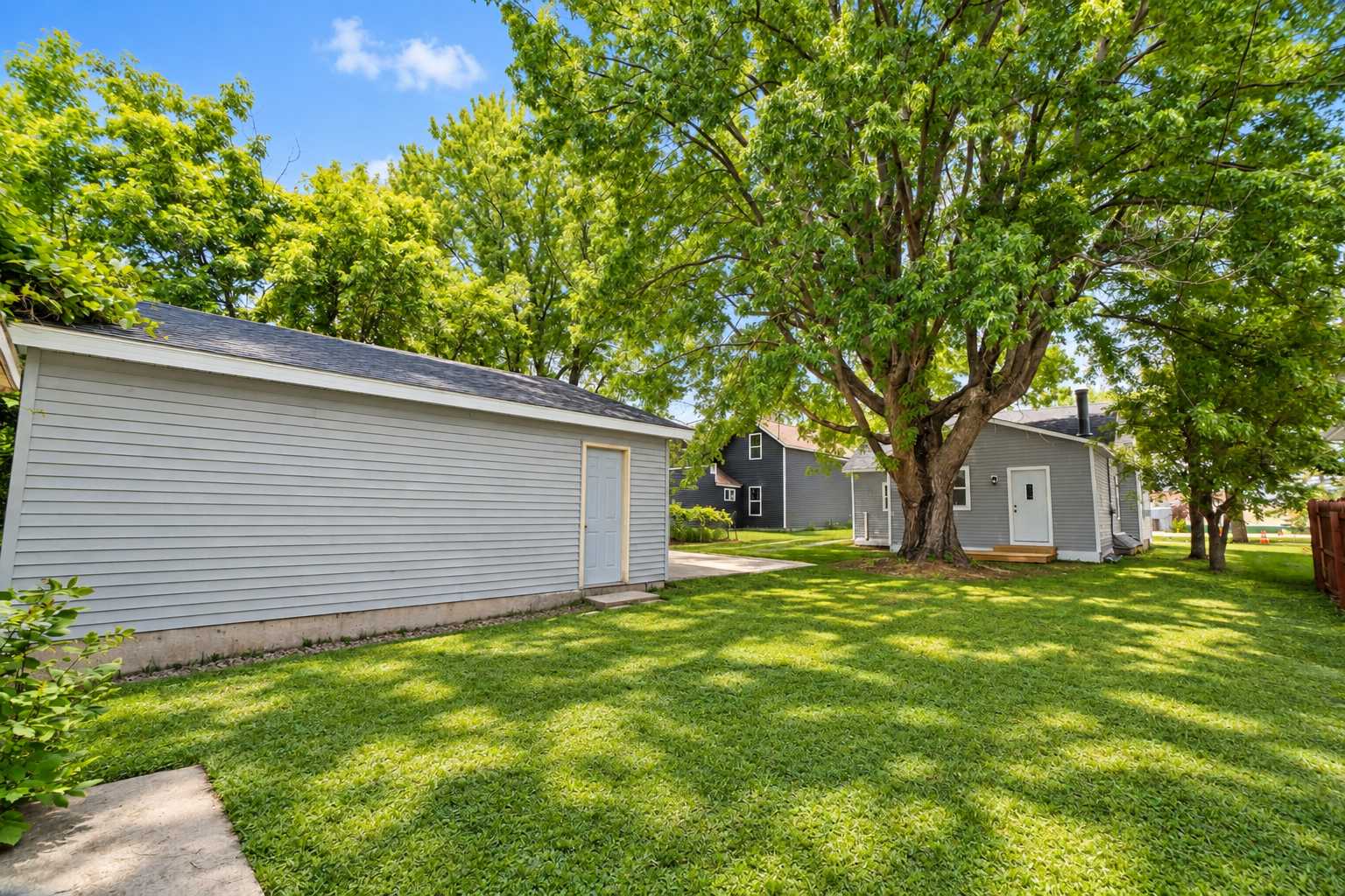 114 E Juniper AVE, Frazee, MN 56544