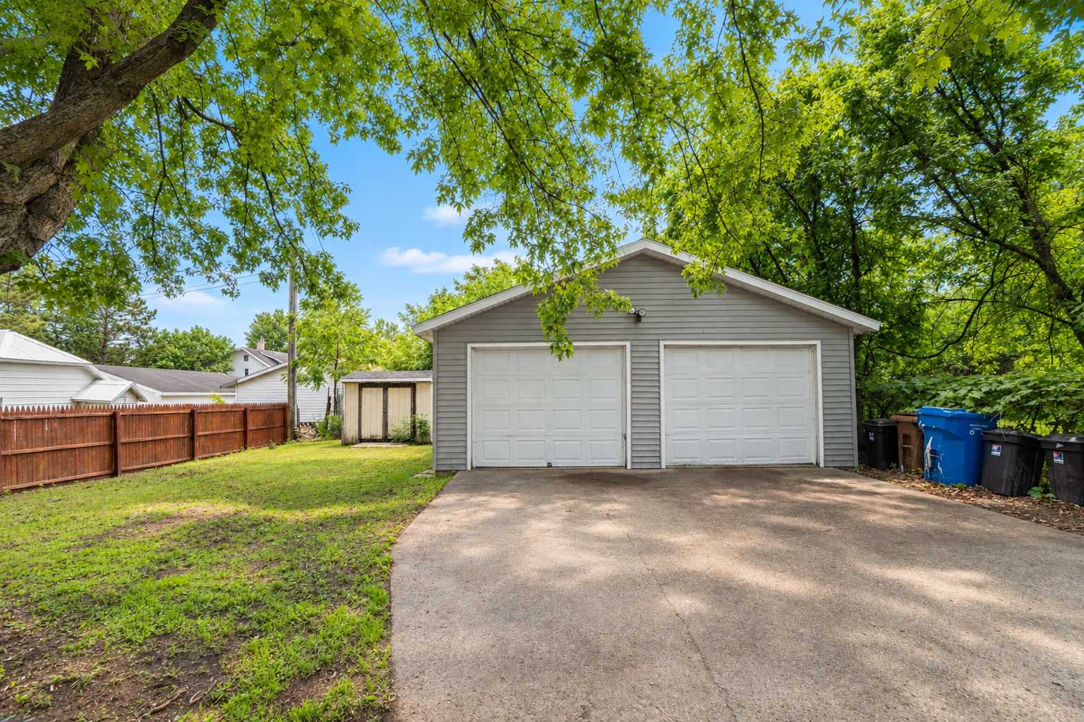 114 E Juniper AVE, Frazee, MN 56544