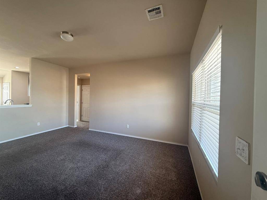 9813 High Noon RD, Yukon, OK 73099