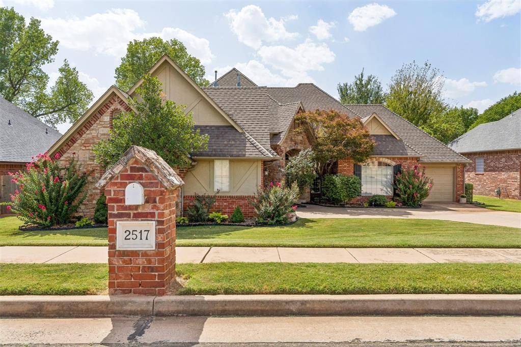 2517 Flint Ridge RD, Edmond, OK 73003