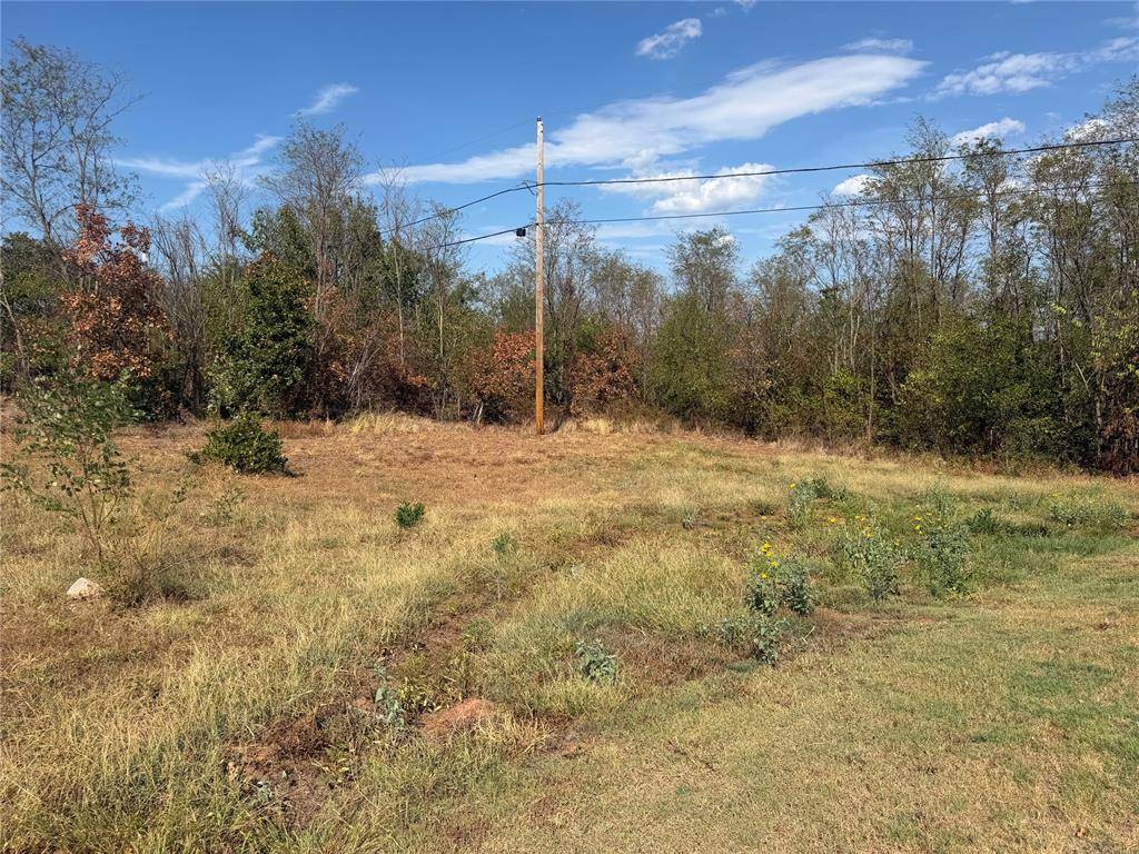 S 1004 S Dogwood St ST, Luther, OK 73054