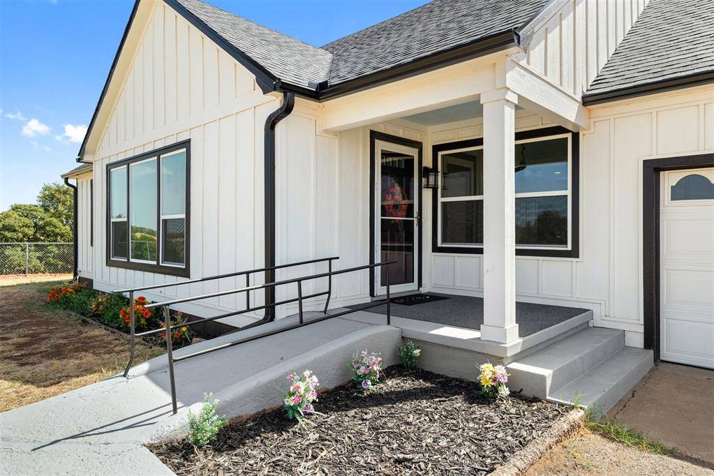 1601 Highway 62 HWY, Chickasha, OK 73018