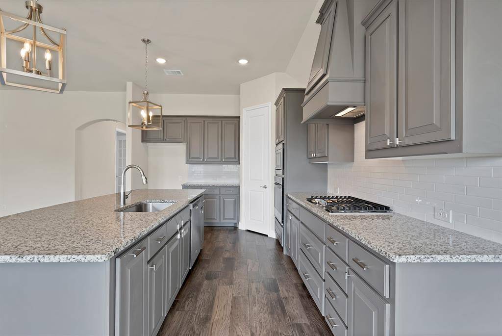 1247 Coneflower Drive, Frisco, TX 75033