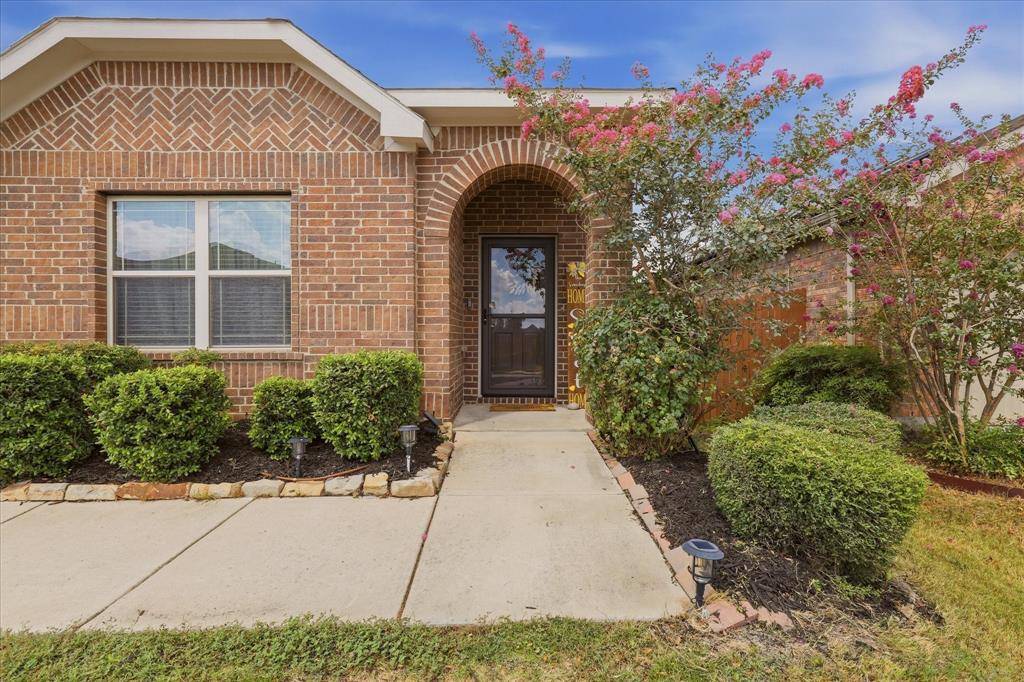 4105 Candleberry Lane, Heartland, TX 75126