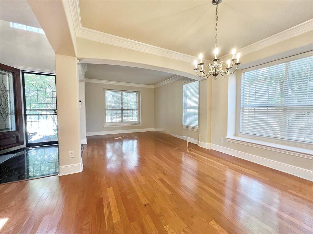 10404 OFFSHORE Drive, Irving, TX 75063