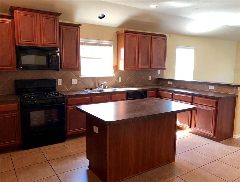 1104 Kaufman Road, Melissa, TX 75454