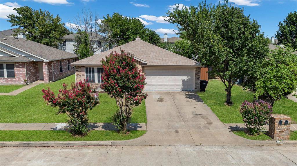 5132 Bedfordshire Drive, Fort Worth, TX 76135