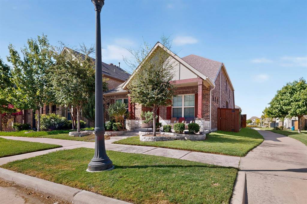 12779 Friar Street, Farmers Branch, TX 75234