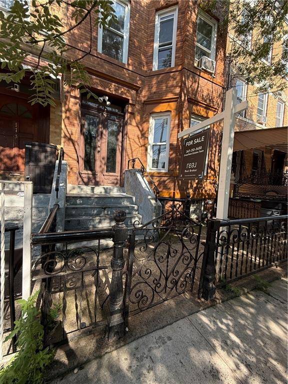 175 Chestnut ST, Brooklyn, NY 11208