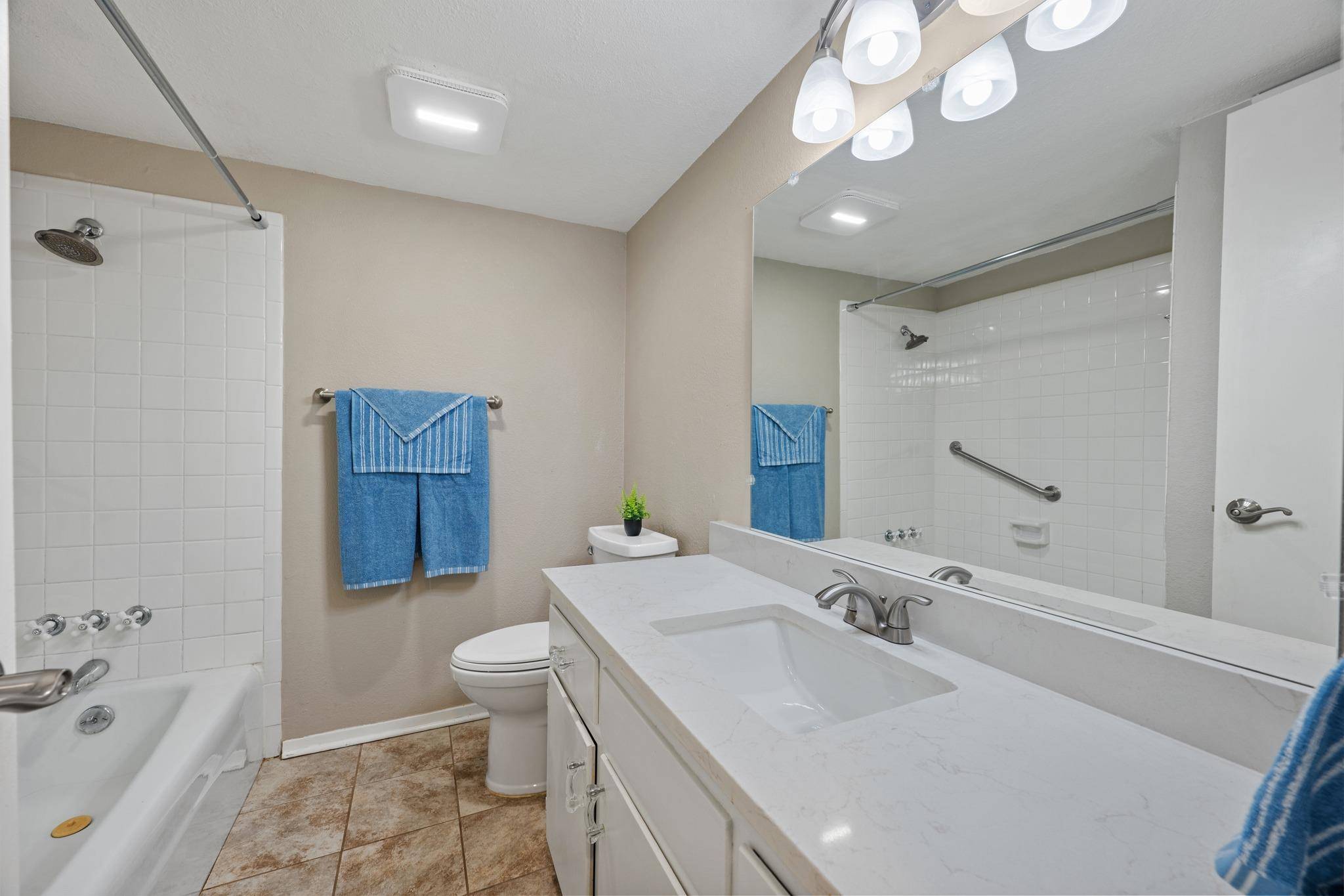 2425 Ashdale DR #29, Austin, TX 78757