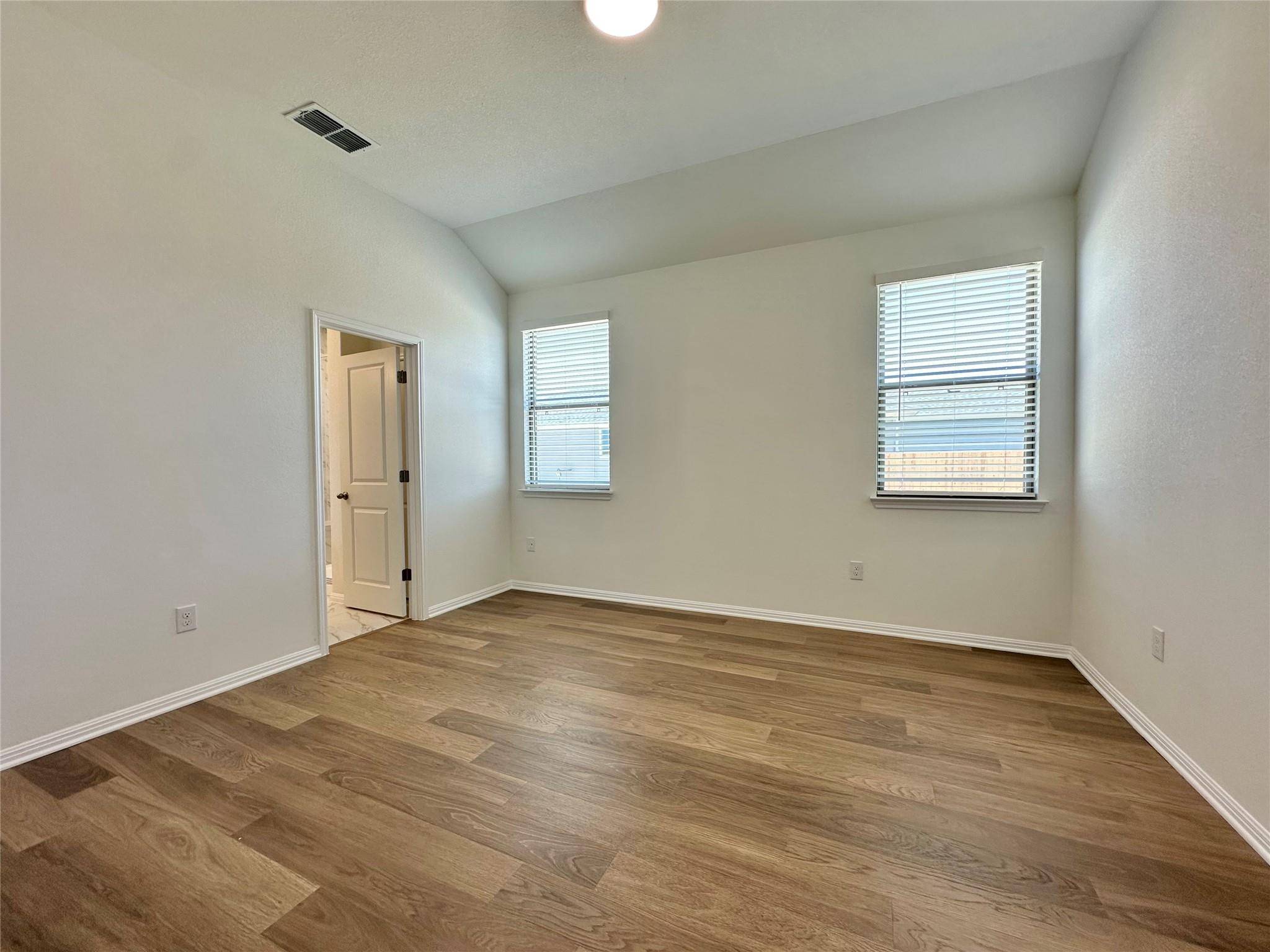 557 Porter Country PKWY, Buda, TX 78610