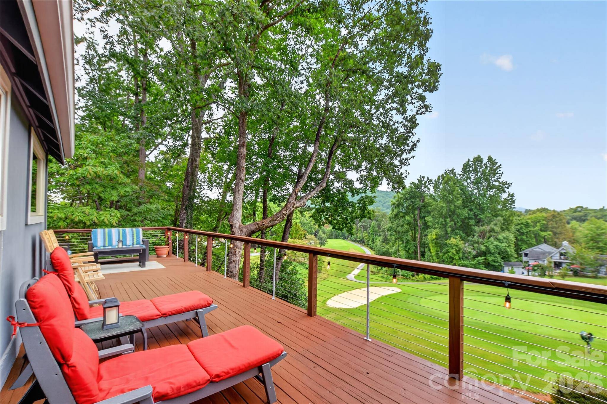 196 Fern LOOP, Lake Lure, NC 28746