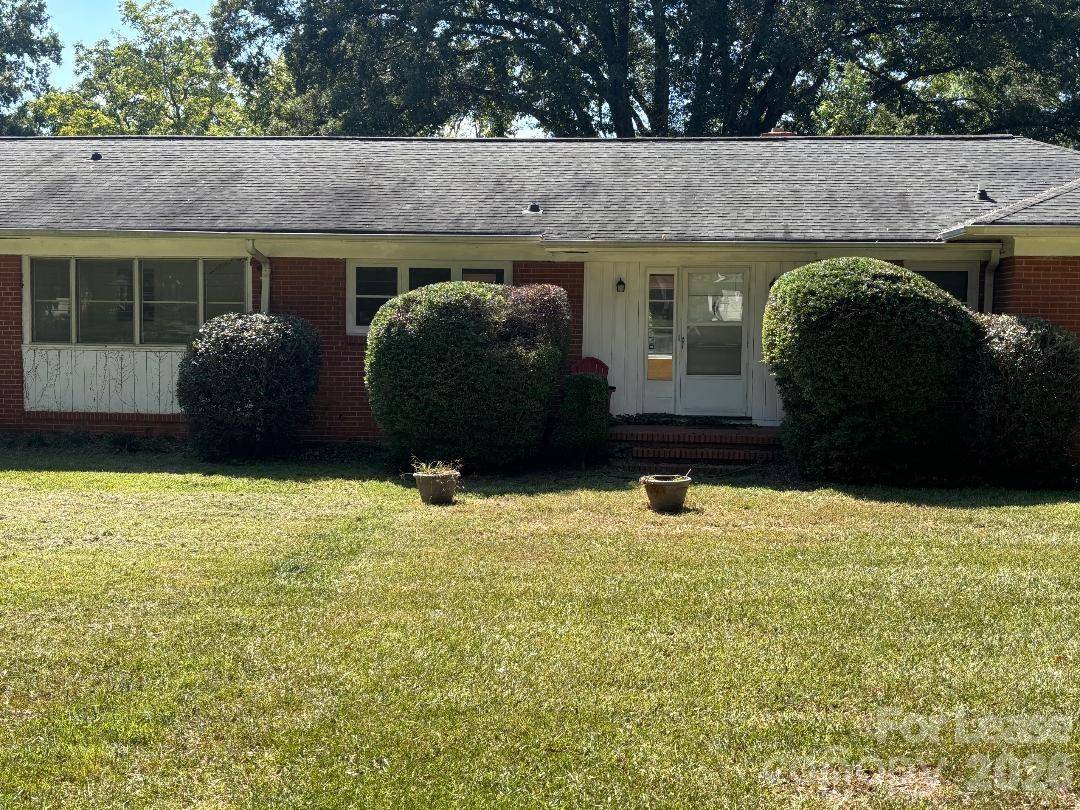 6038 Preston LN, Charlotte, NC 28270