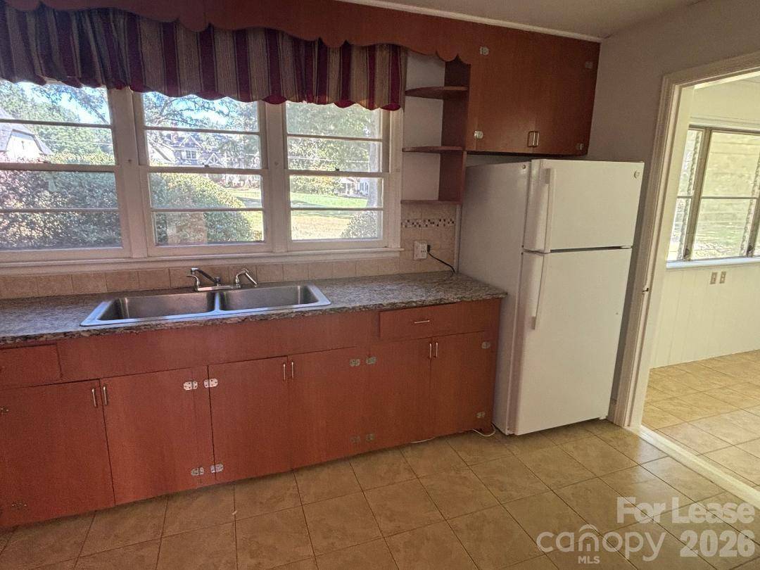 6038 Preston LN, Charlotte, NC 28270