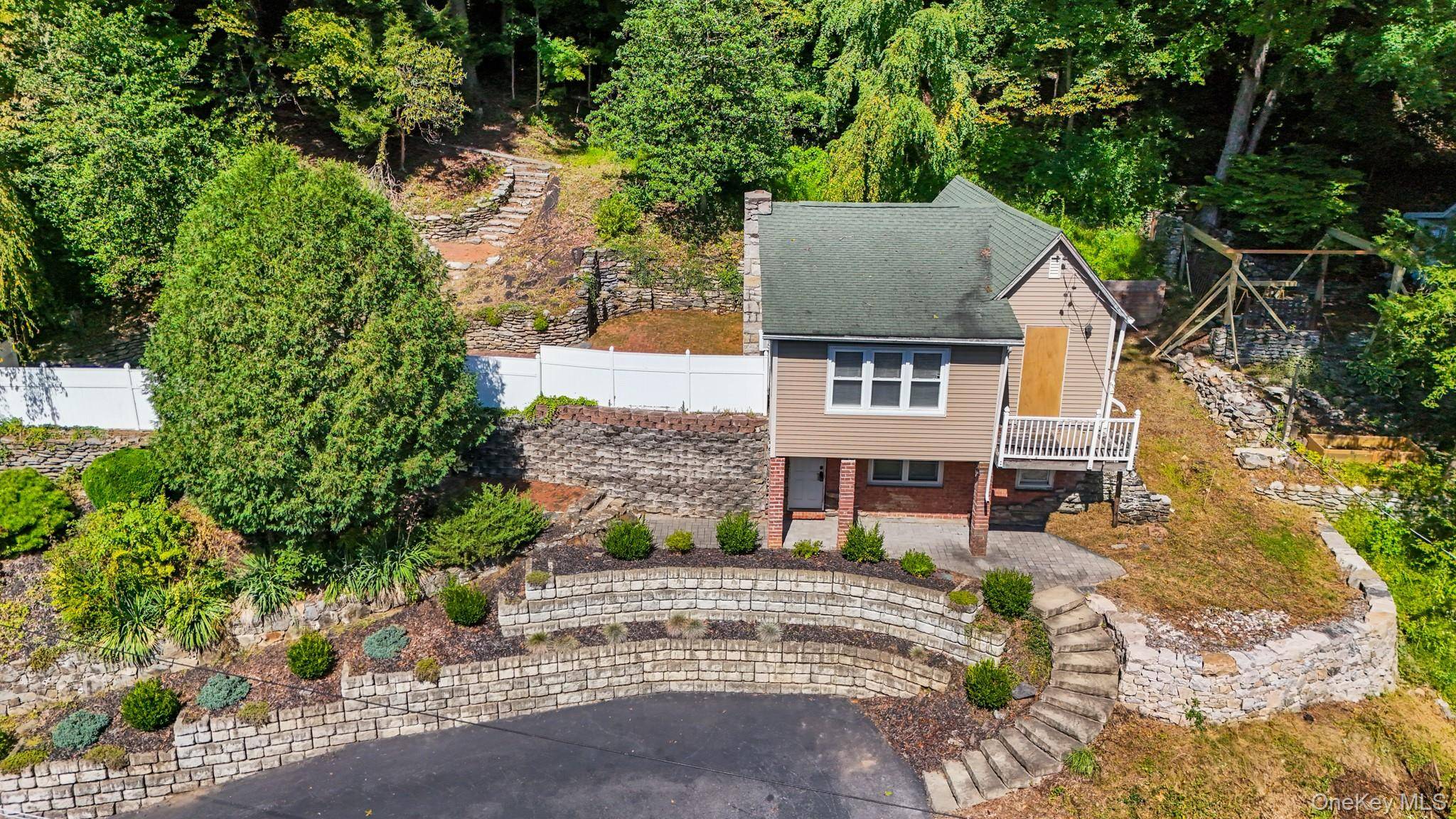 22 Harper ST, Lake Peekskill, NY 10537