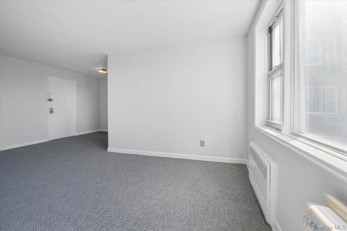 3 Sadore LN #6C, Yonkers, NY 10710