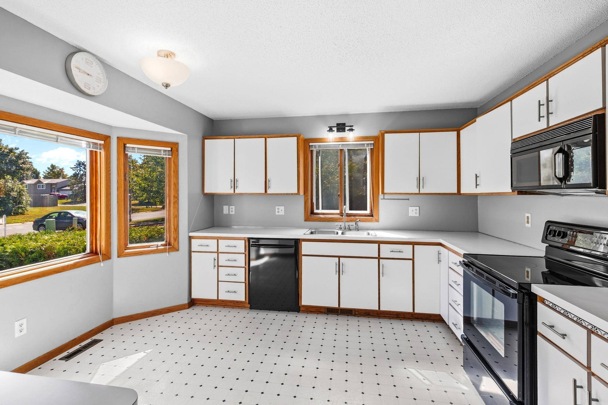 13778 Swallow ST NW, Andover, MN 55304