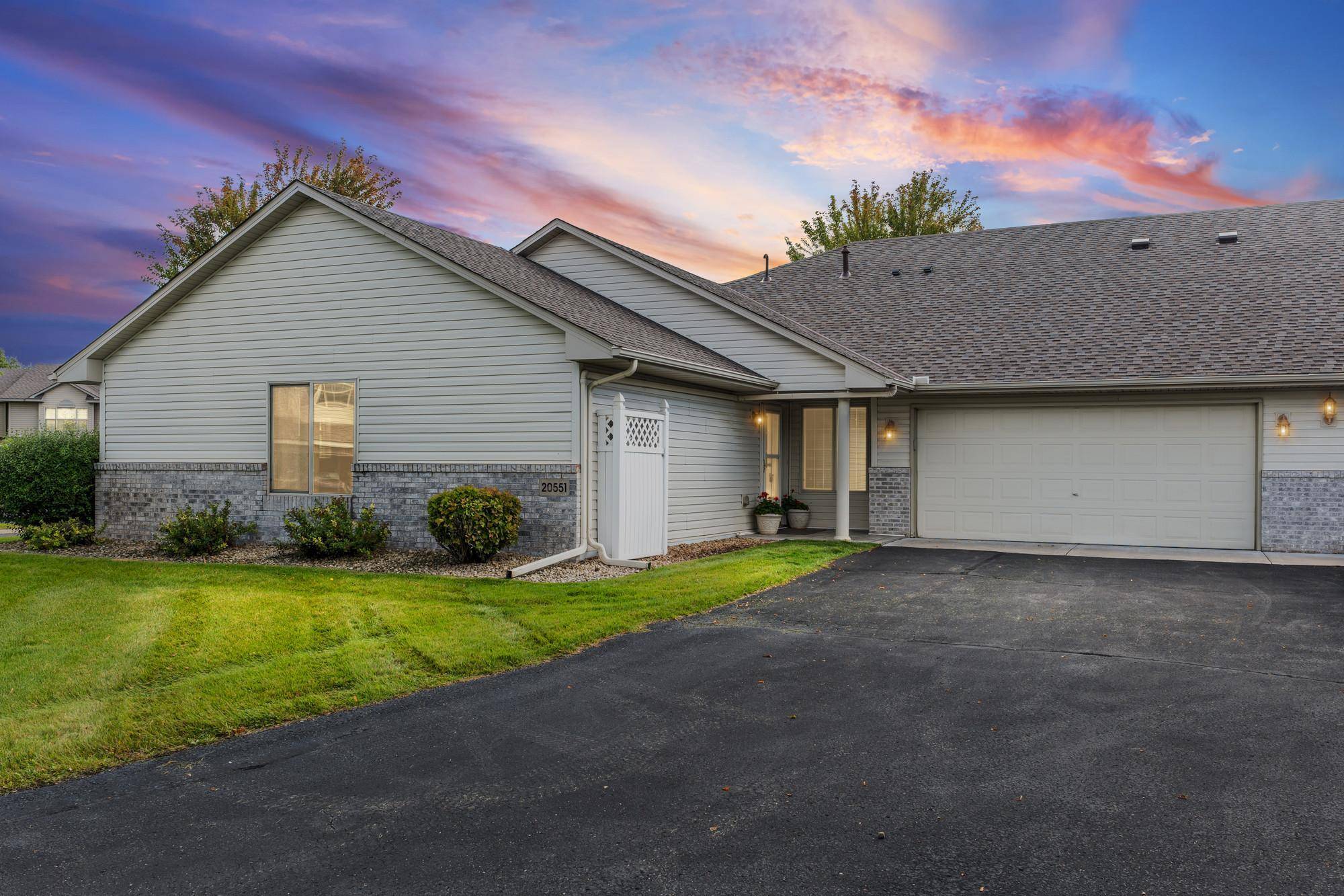 20551 Twilight TRL, Rogers, MN 55374