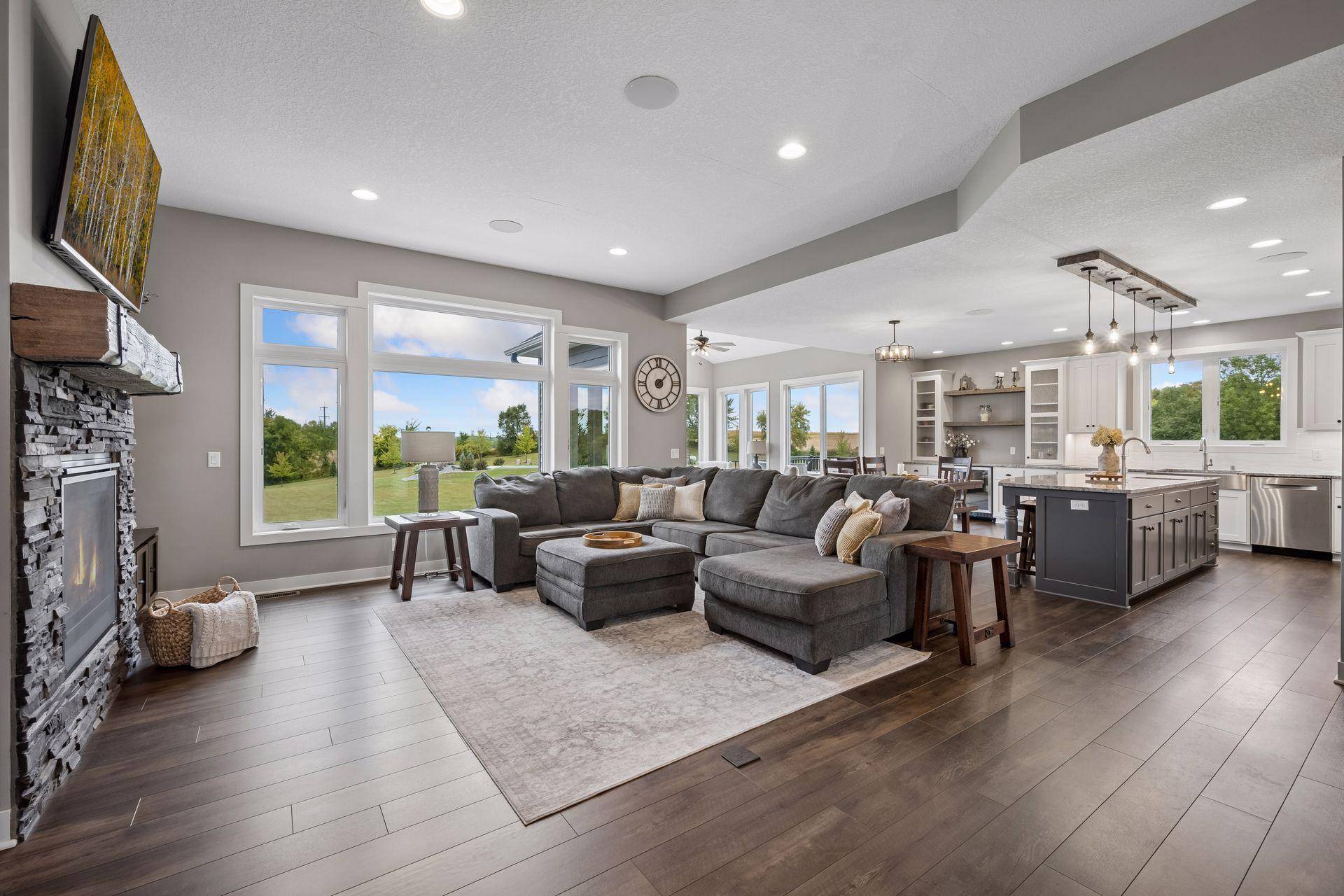 25398 Mardale DR, Rogers, MN 55374