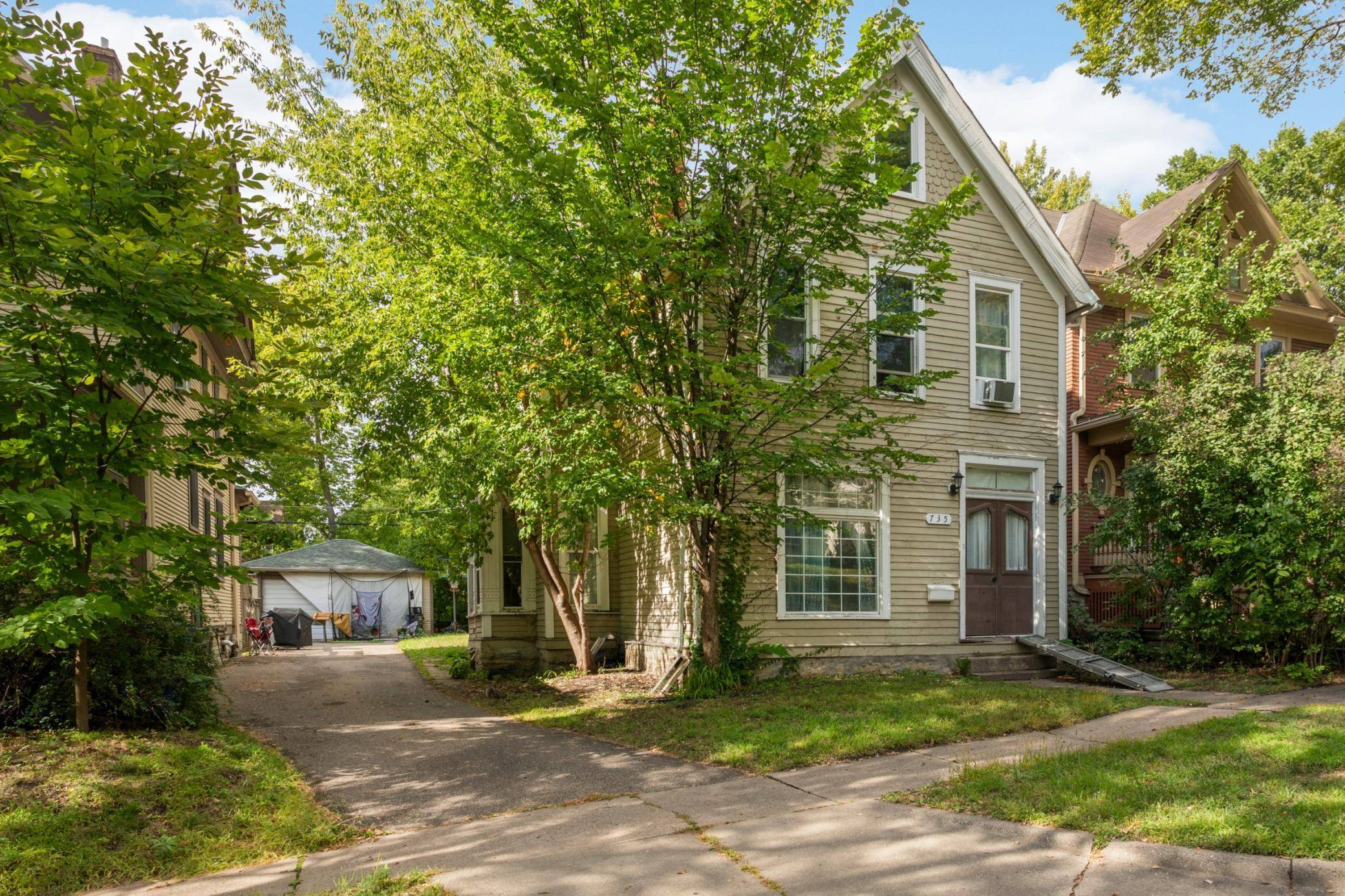 735 Wilson AVE, Saint Paul, MN 55106