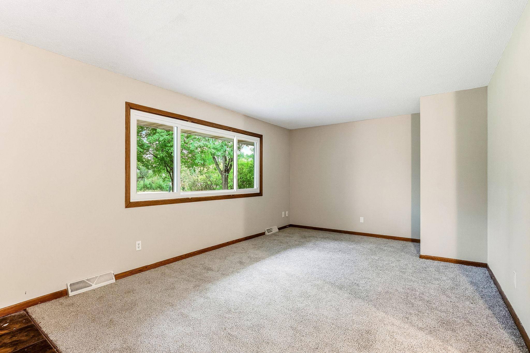 7364 397th ST, North Branch, MN 55056