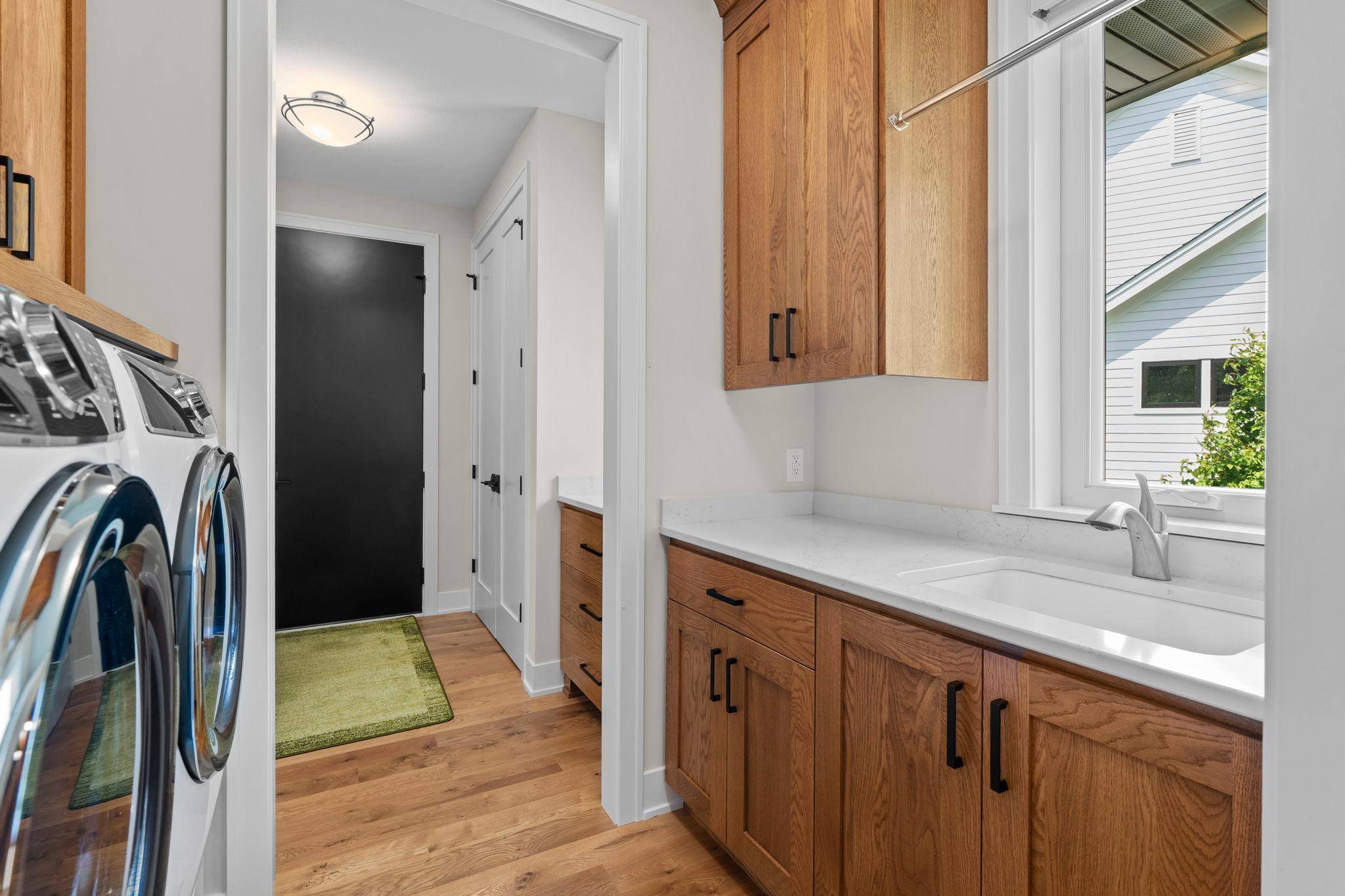 7061 Highland CT, Eden Prairie, MN 55346