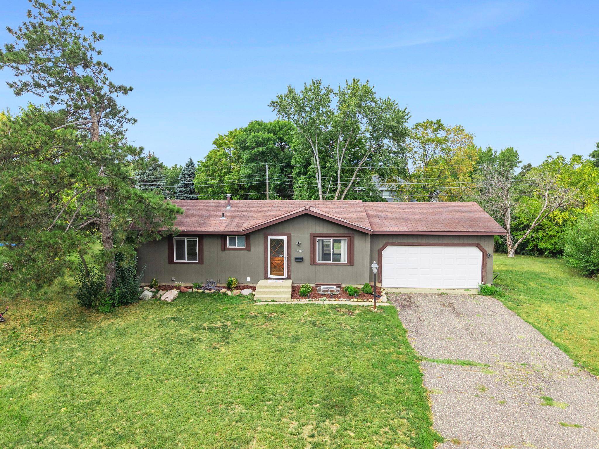 16288 Florida WAY W, Rosemount, MN 55068