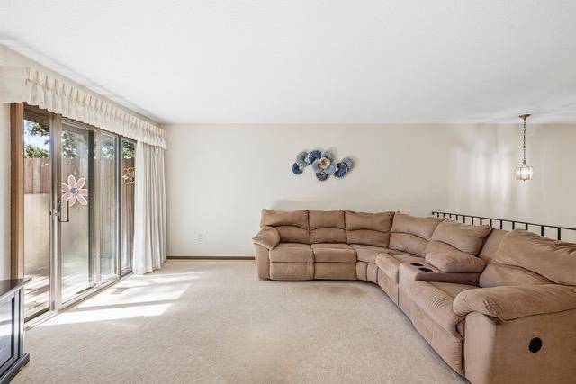 1325 4th ST W, Hastings, MN 55033