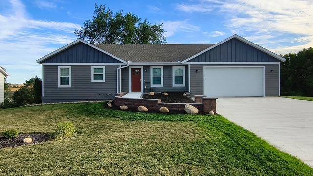 210 Prairie View DR, Dennison, MN 55018