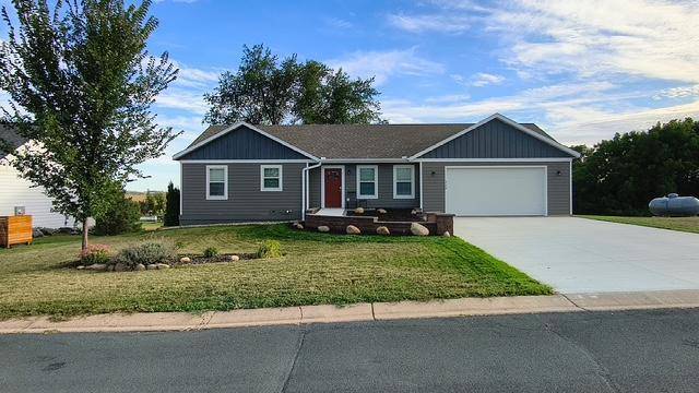 210 Prairie View DR, Dennison, MN 55018