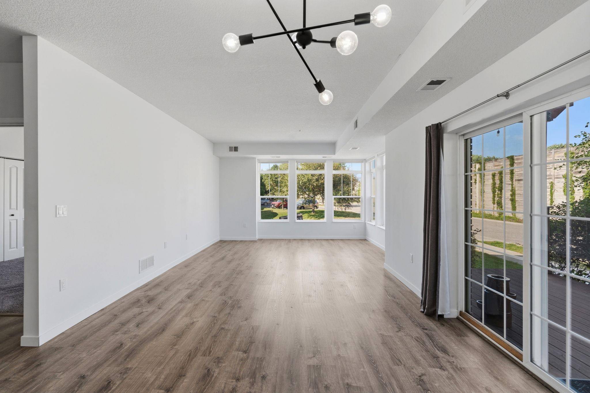 4132 Vernon AVE S #A104, Saint Louis Park, MN 55416