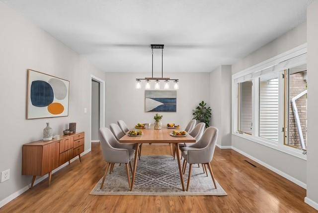 139 Ridge WAY, Mahtomedi, MN 55115