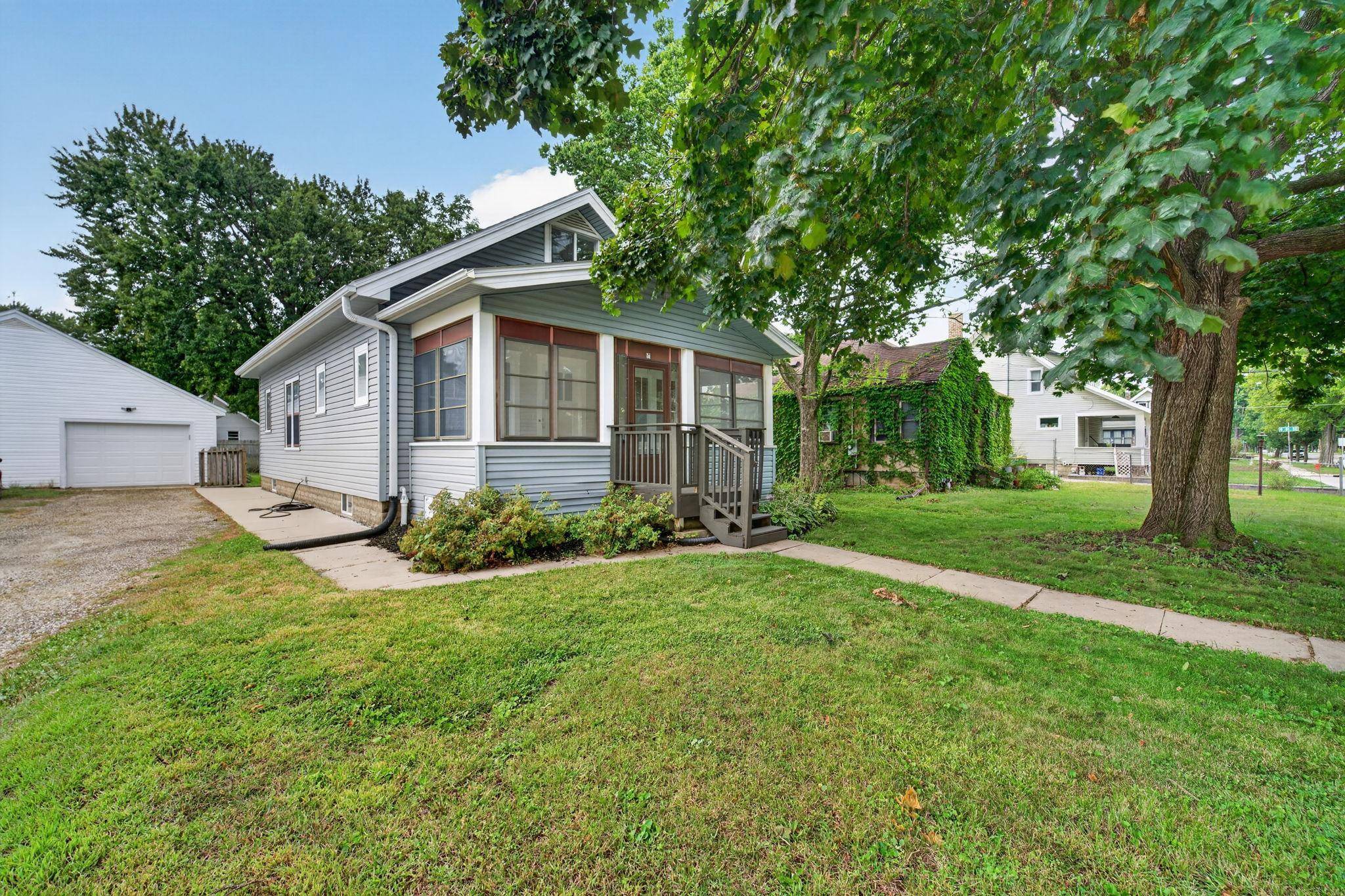 811 8th AVE SE, Rochester, MN 55904