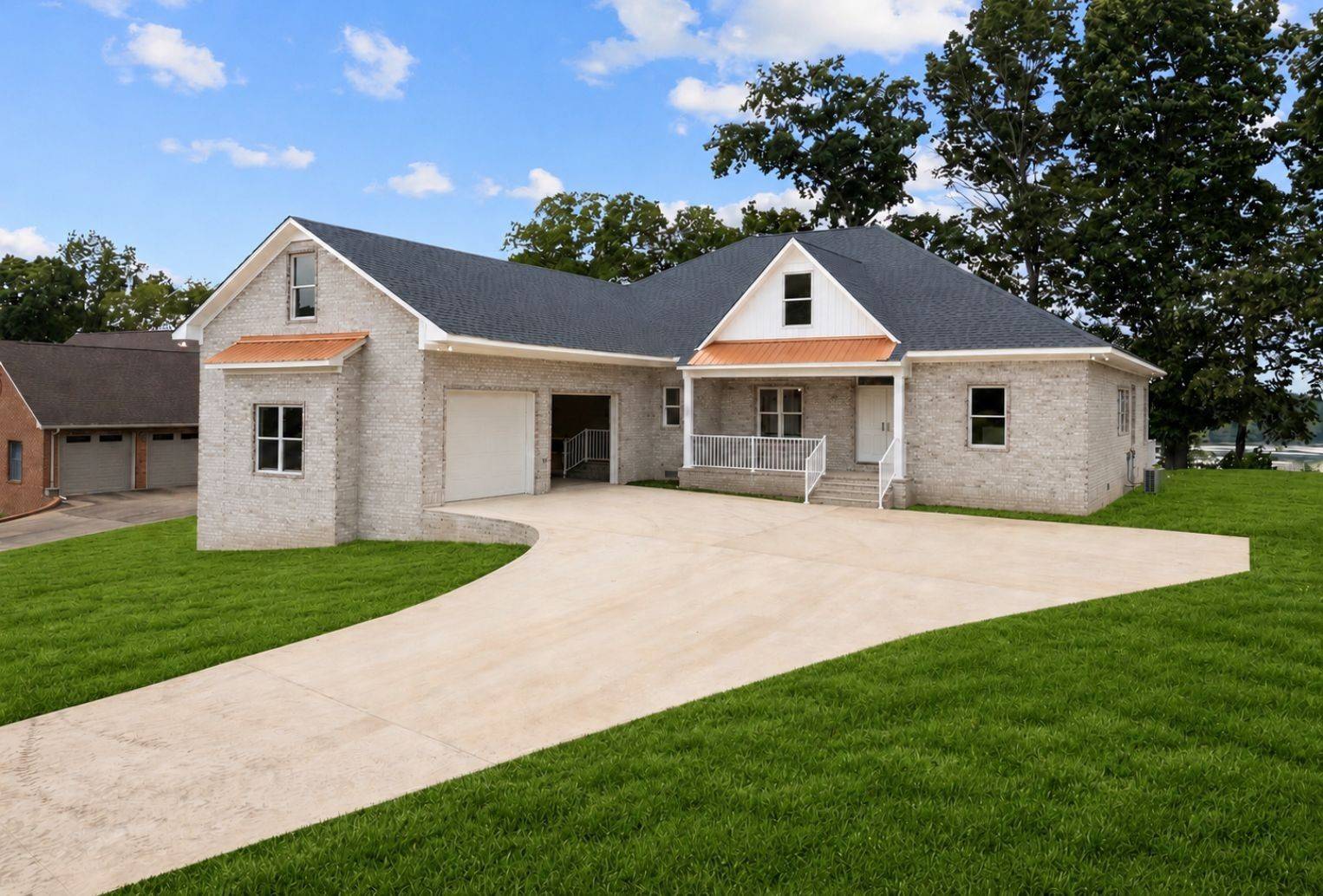 980 Skyline Drive, Clifton, TN 38425