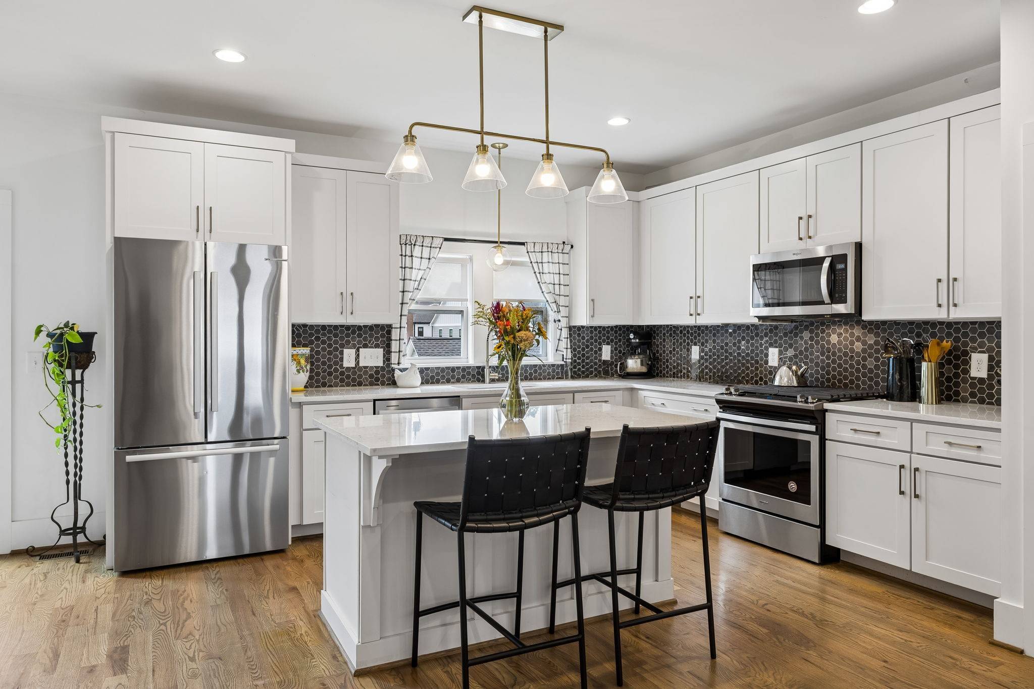 4902B Illinois Ave, Nashville, TN 37209