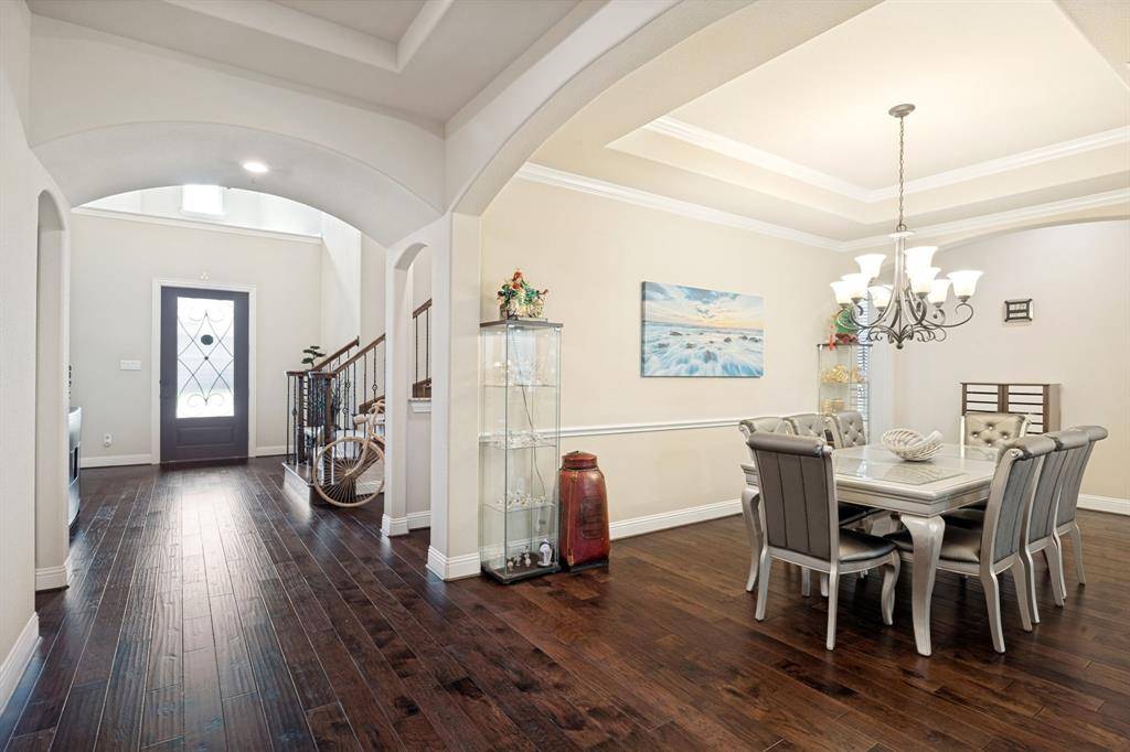 9002 Forest Park Court, Rowlett, TX 75089