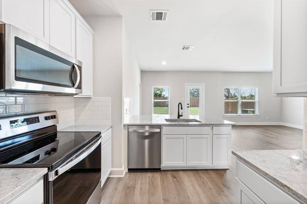 1008 Cypress Avenue, Hutchins, TX 75141