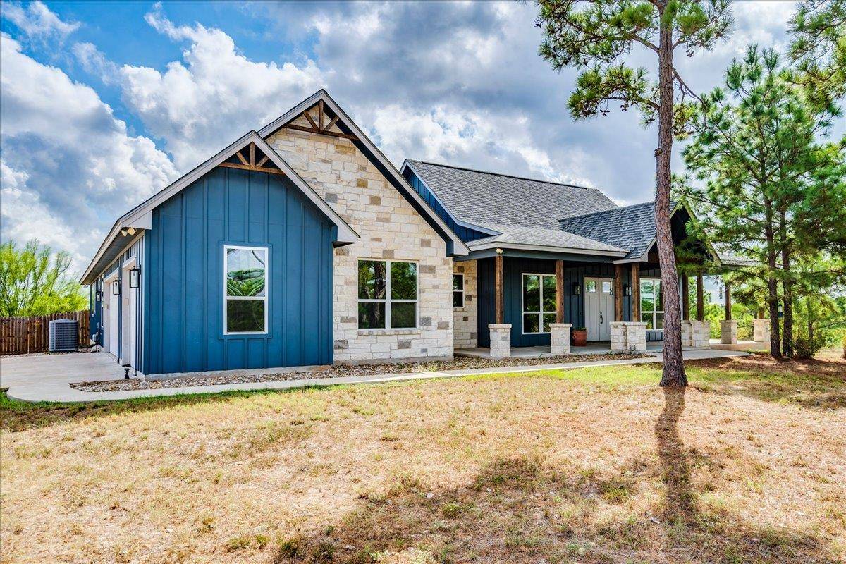 355 McAllister RD, Bastrop, TX 78602