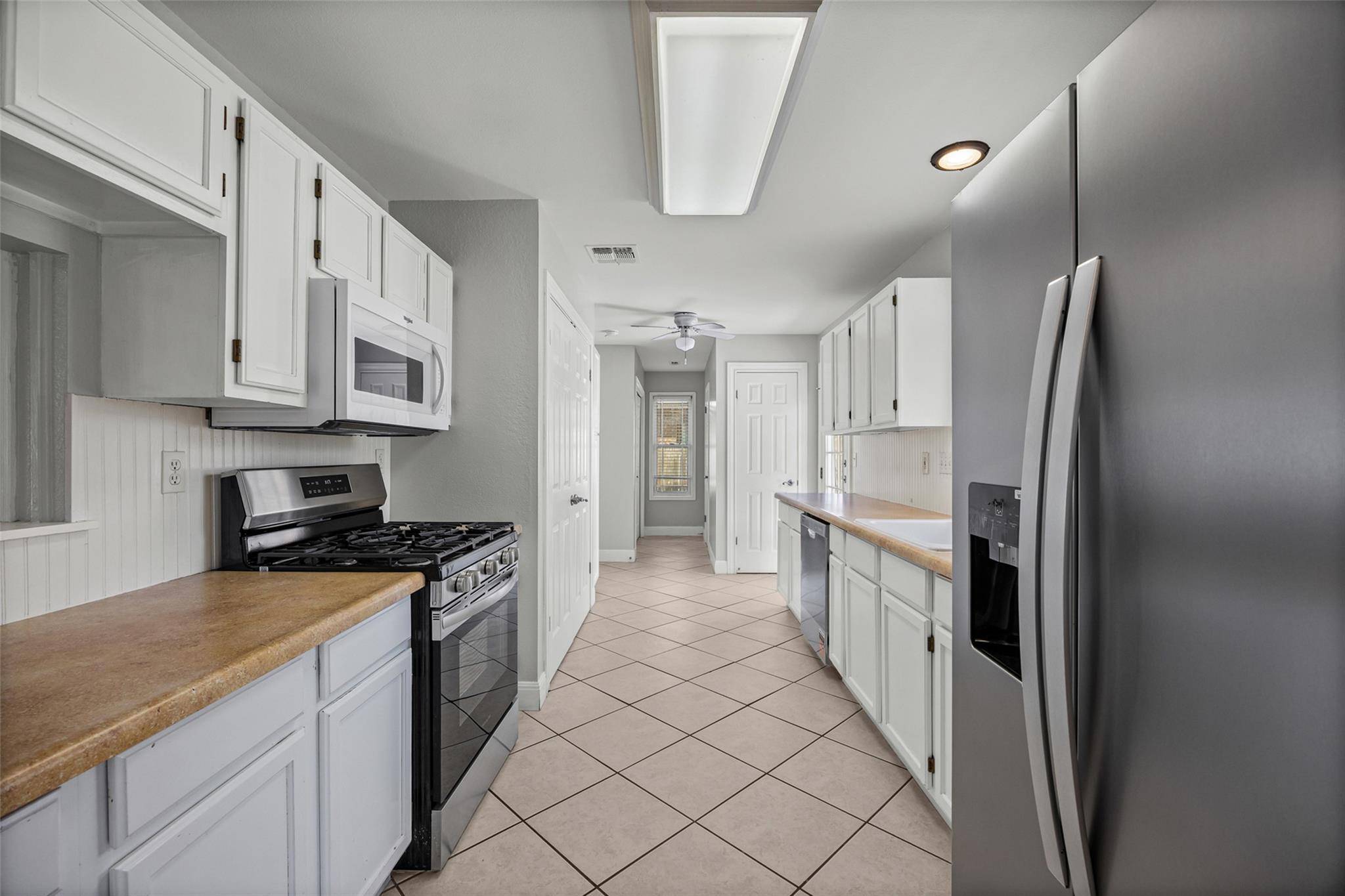 2502 Cynthia CT, Leander, TX 78641