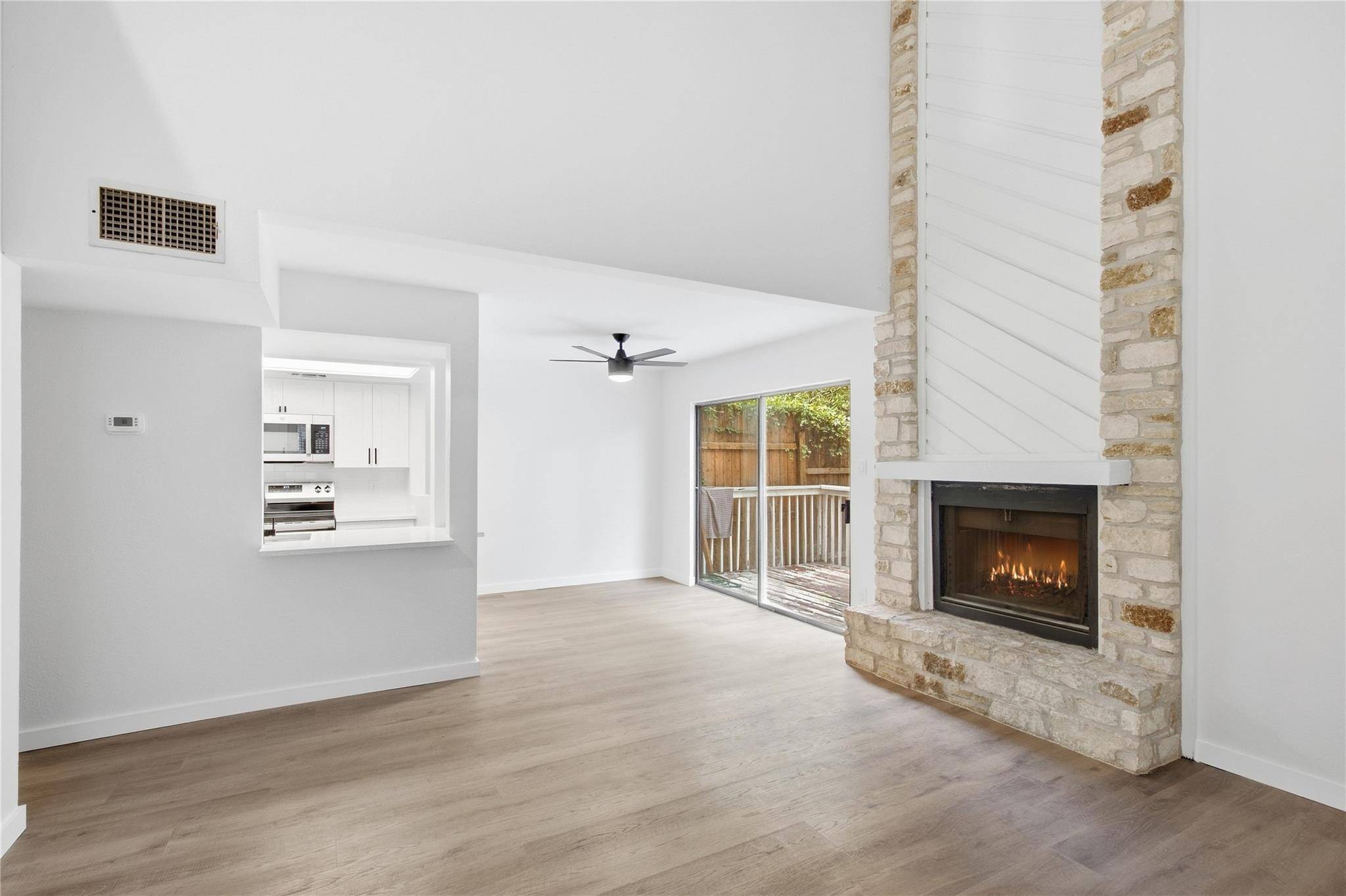 2500 Jones RD #B, Austin, TX 78745