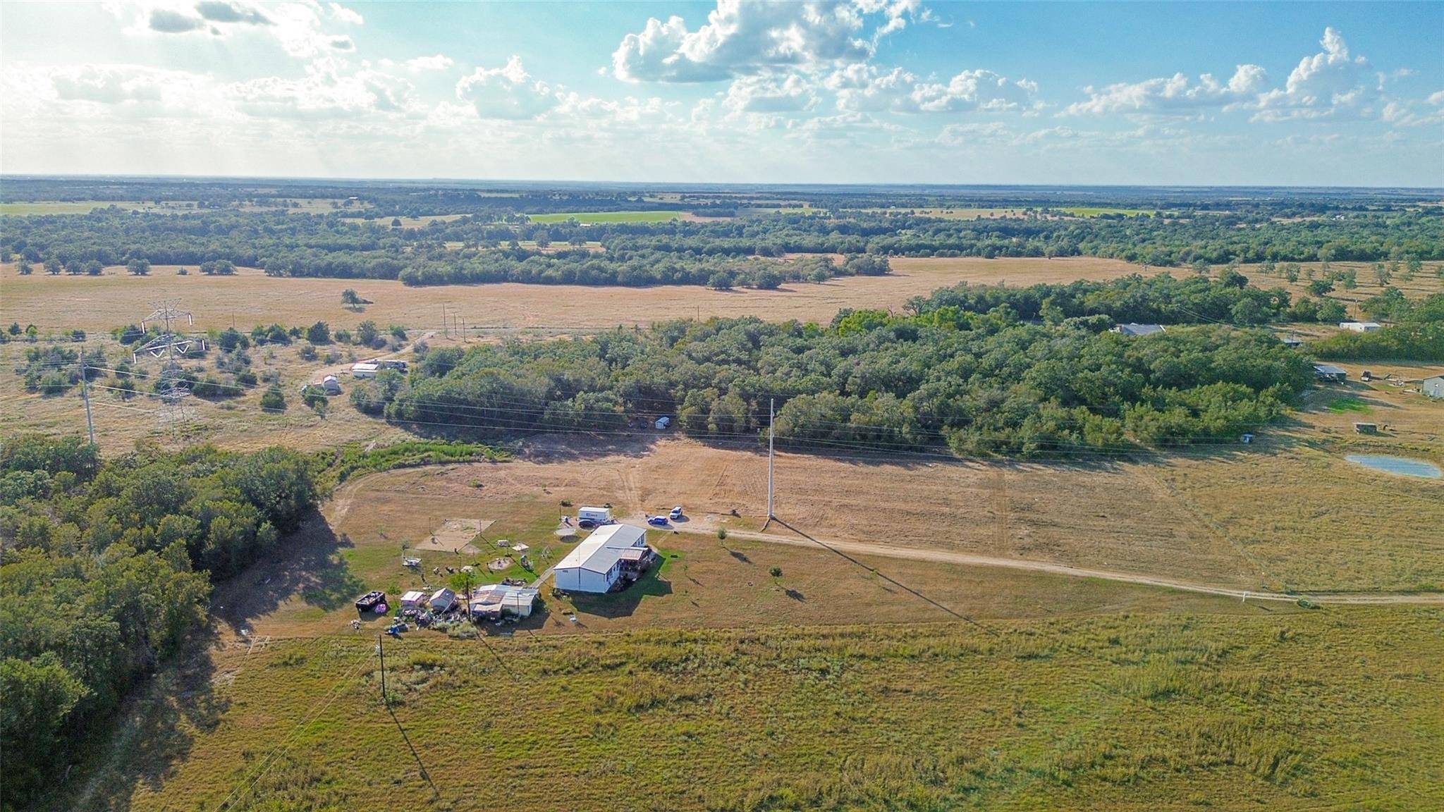 2281 County Road 458, Thorndale, TX 76577