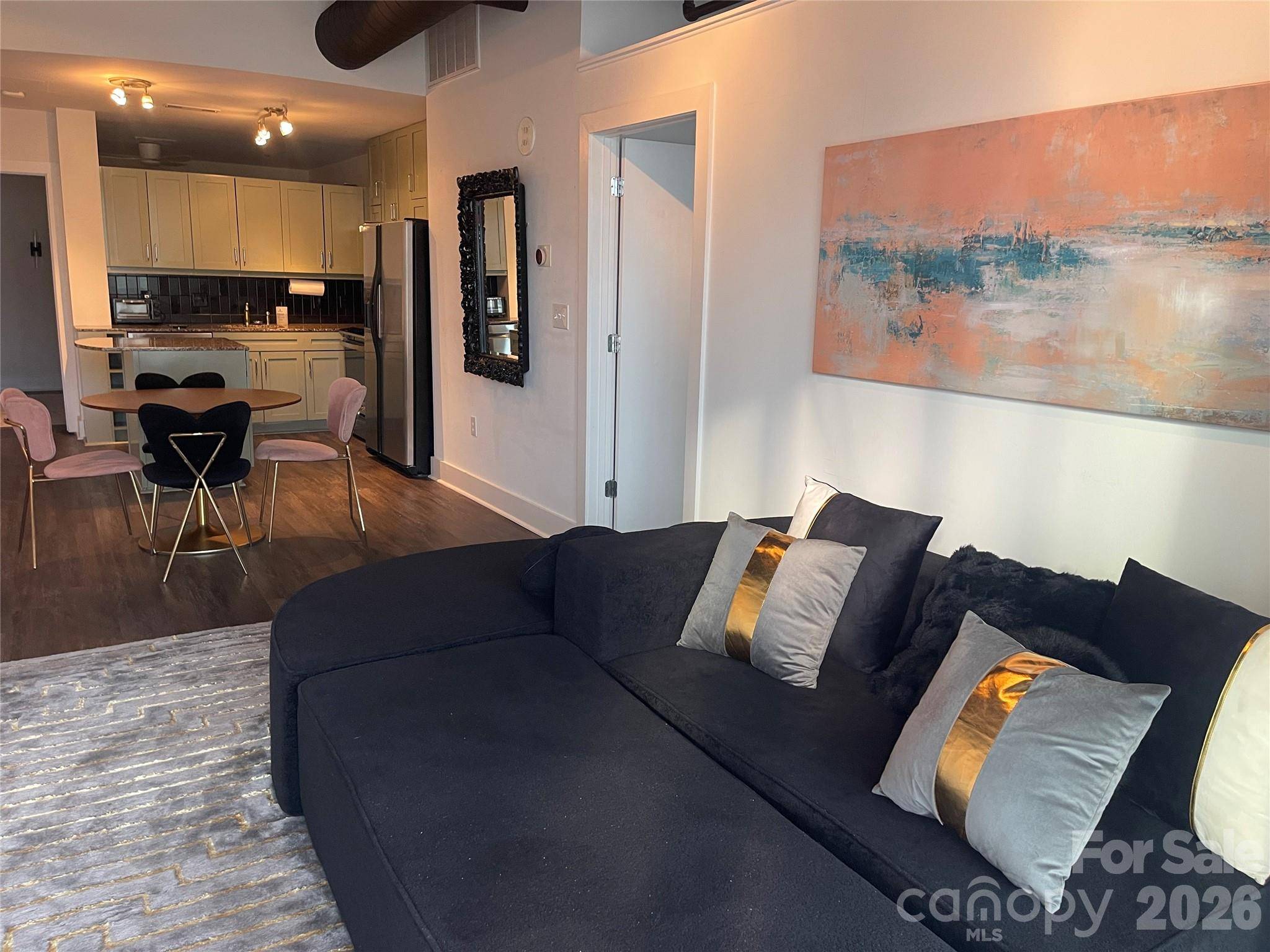 505 E 6th Street ST #1006, Charlotte, NC 28202