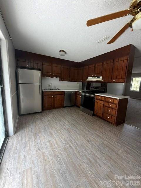 123 23rd ST NW #H, Hickory, NC 28601