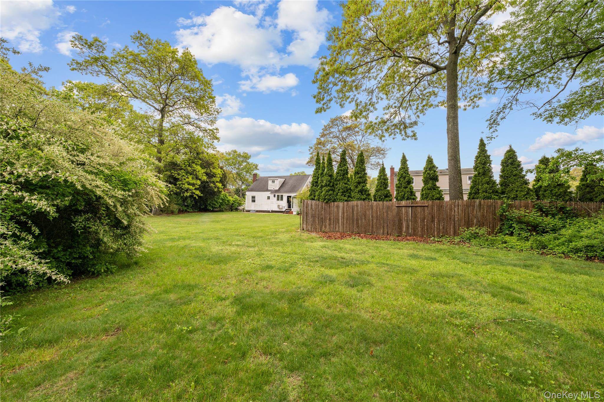 51 Joline RD, Port Jefferson Station, NY 11776